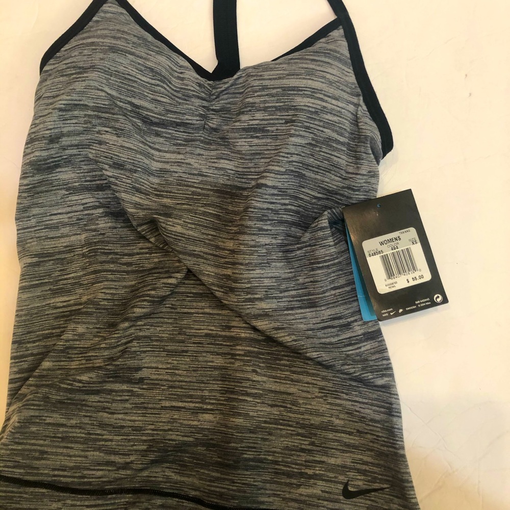 Drift sports bra shirt